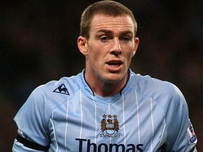 Στην Aston Villa o Richard Dunne