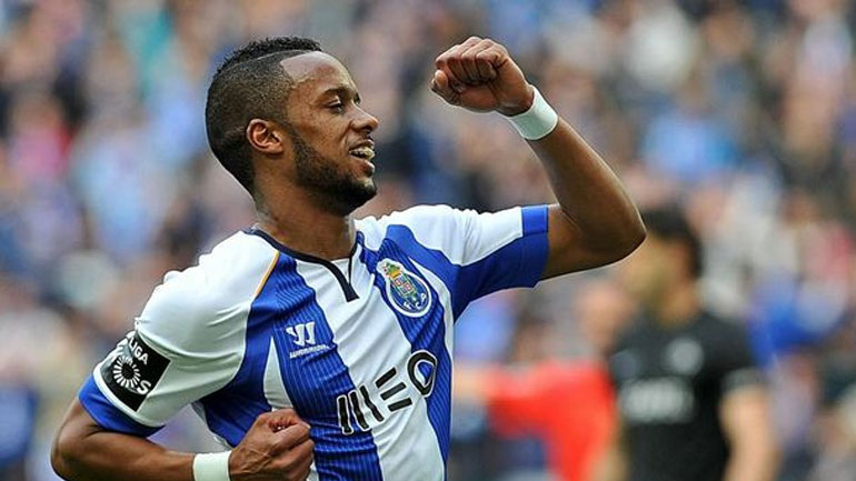 «Πολύ κοντά στον Ολυμπιακό ο Ερνάνι»