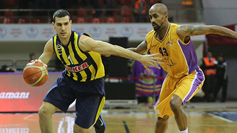 Μπάσκετ: Συμφώνησε με την Μπάμπεργκ ο Ζήσης