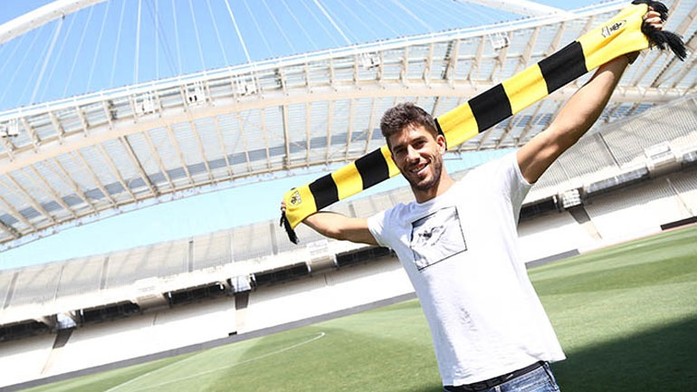 Βιλά: «Ήρθα στην ΑΕΚ για τίτλους»