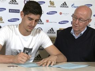 Τσέλσι: Υπέγραψε νέο συμβόλαιο ο Κουρτουά