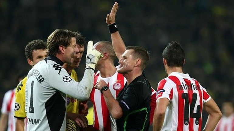 Ο Μπεζμπορόντοφ «σφυρίζει» στη Λεωφόρο