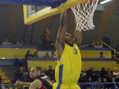 Μπάσκετ: Πρόστιμα σε ΑΕΚ και Περιστέρι