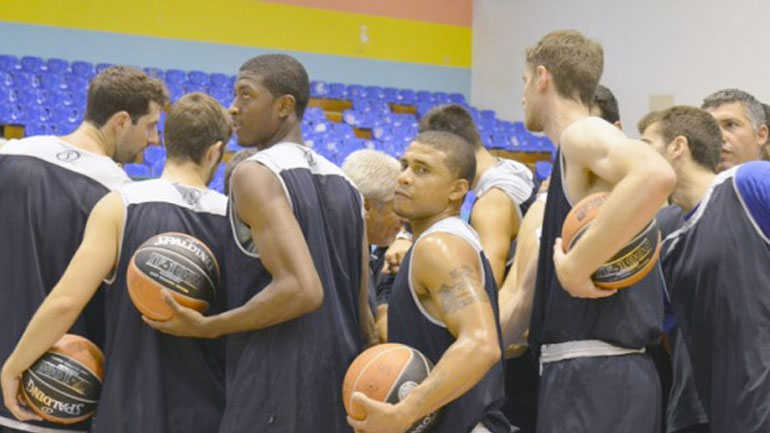 Καβάλα: Ενσωματώνεται o Ρομπ Τζόουνς