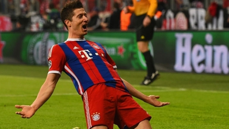 Σύνθημα νίκης από τον Λεβαντόφσκι