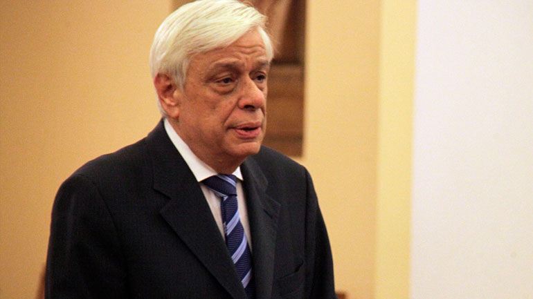 Τηλεφωνική επικοινωνία του Παυλόπουλου με τον Φρανουσά Ολάντ