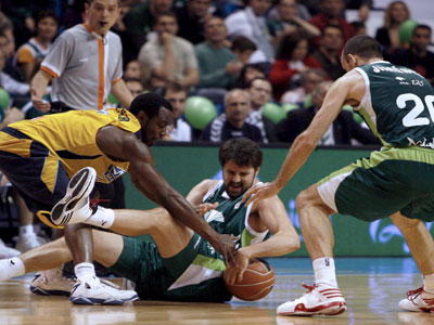 «Χτύπησε» την Εστουδιάντες ο ιός της νέας γρίπης