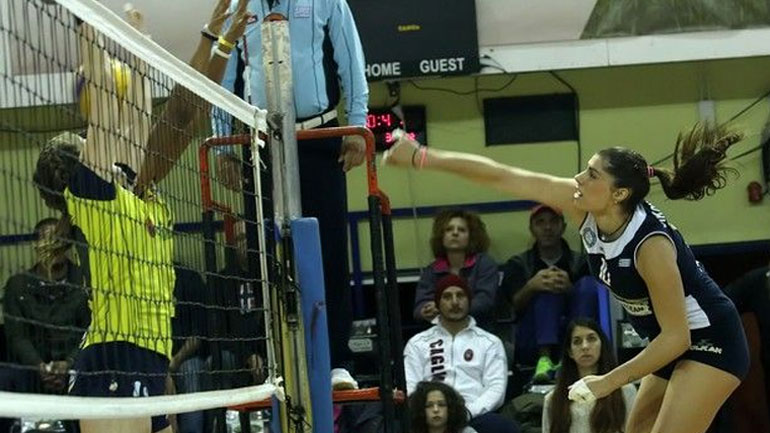 Βόλεϊ: Παρέμεινε στον Α.Ο. Θήρας η Οικονομίδου