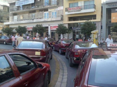 Πάτρα: Μαφία «πειρατών» καταγγέλλουν οι ταξιτζήδες