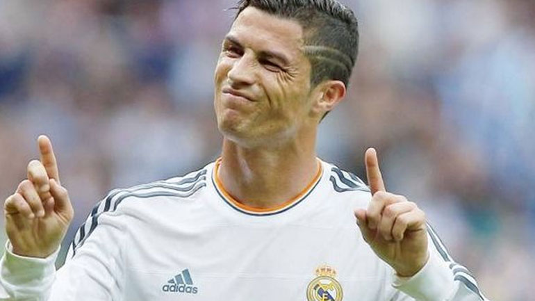 «Η Παρί Σεν Ζερμέν πρόσφερε 150 εκατ. ευρώ για τον Ρονάλντο»