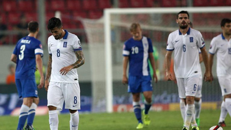 Bild: «Χρεοκοπία της Ελλάδας και στο ποδόσφαιρο»