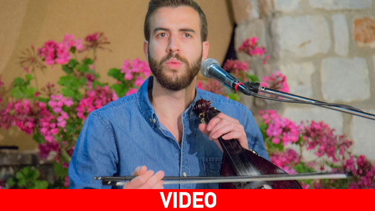 Στο Πατητήρι Γλυφάδας το Σάββατο ο Ανδρέας Μανωλαράκης