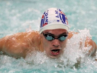 Κολύμβηση: Δύο πανελλήνια ρεκόρ από τον Βαζαίο στη Λεμεσό