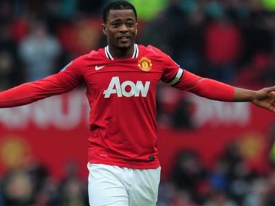 Ανανέωσε με τη Γιουνάιτεντ ο Εβρά