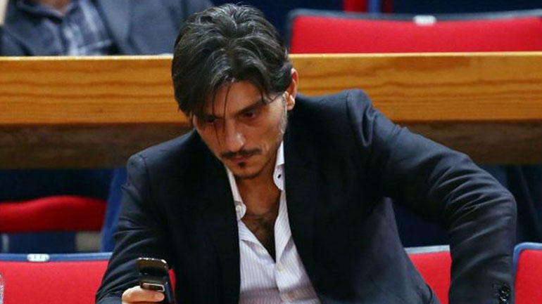 Βολές Γιαννακόπουλου κατά Τσαγκρώνη