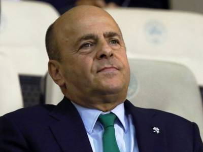 Σκληρή στάση Αλαφούζου για το θέμα της φορολογικής ενημερότητας Σκληρή στάση Αλαφούζου για το θέμα της φορολογικής ενημερότητας