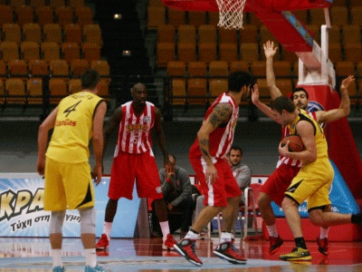 Άνετη νίκη για τον Ολυμπιακό, 84-68 τον Άρη