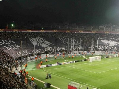 ΠΑΟΚ: Επίσκεψη διαμαρτυρίας οπαδών στα γραφεία της ΠΑΕ