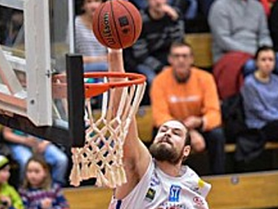 Ανακοίνωσε Λίντεν ο Κολοσσός