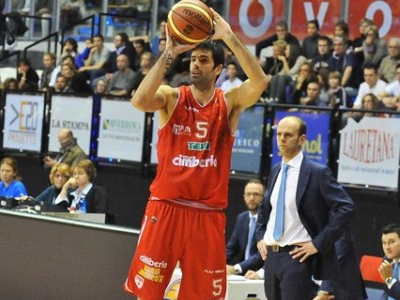 Yπέγραψε στην ΑΕΚ ο Σάκοτα