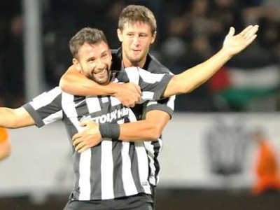 Ρατς: «Nα έχουμε τα πόδια μας στο έδαφος»