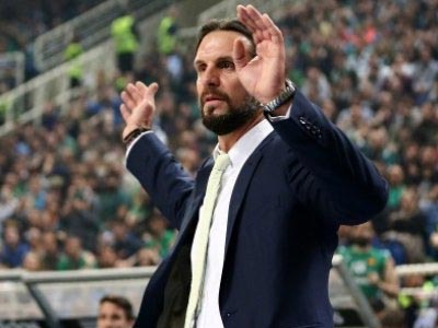 Αλβέρτης: «Θέλουμε να κάνουμε το 2-2 με τον κόσμο μας»