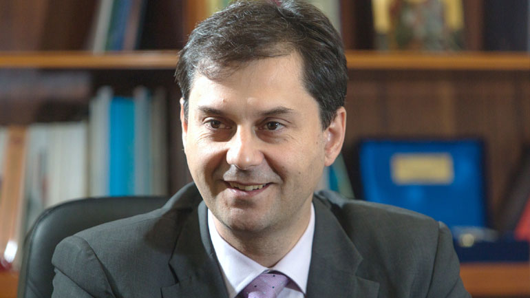 Ο Χάρης και ο… Θεοχάρης