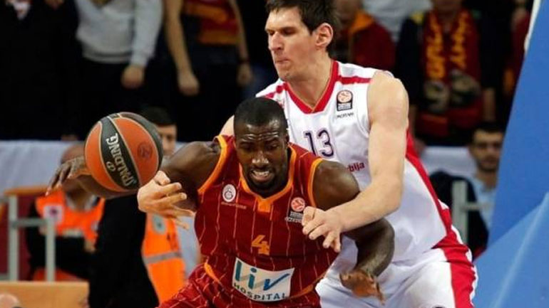 Έκανε… πάρτι στο «Αμπντί Ιπεκτσί» ο Ερυθρός Αστέρας