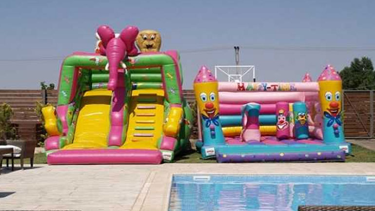 Παιδότοπος με ελεύθερη είσοδο στη μαρίνα Ζέας