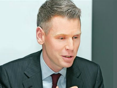 «Απόλυτα λανθασμένοι οι χειρισμοί ΕΕ και Μέρκελ για την Ελλάδα»