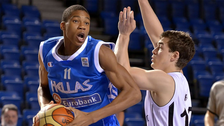 Μπάσκετ: Ενσωματώθηκε στην Εθνική Ανδρών ο Αντετοκούνμπο