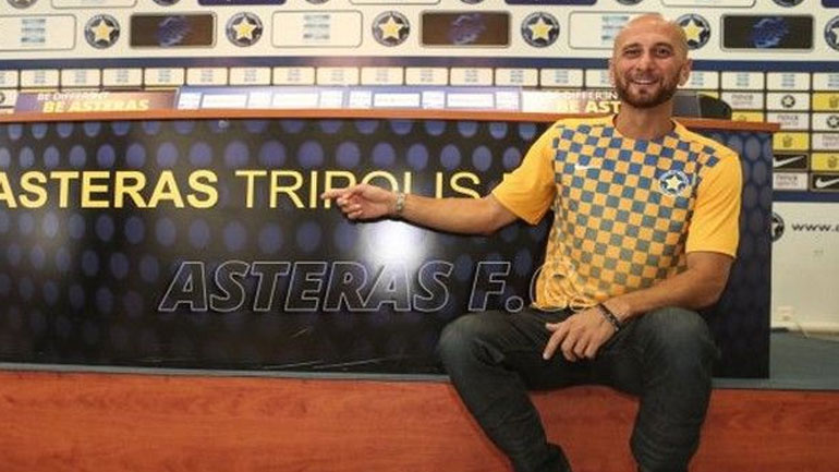 Ανακοίνωσε Παπαδόπουλο ο Αστέρας