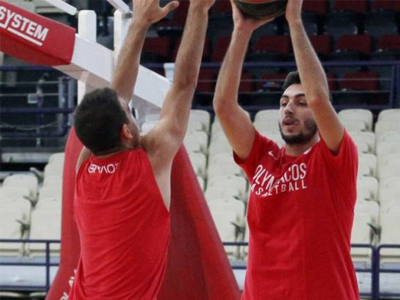 Ολυμπιακός: Χάνει Βαλένθια και ΠΑΟΚ ο Κατσίβελης