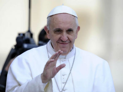 Στην Αλβανία ο Πάπας