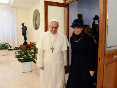 Κριστίνα Φερνάντες: «Έχω δεχτεί απειλές από το ισλαμικό χαλιφάτο»