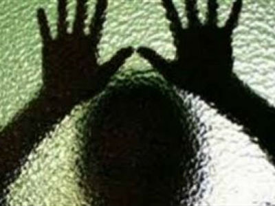 Ηλικιωμένος έκανε σεξ με 20χρονη στο κέντρο της Πάτρας Ηλικιωμένος έκανε σεξ με 20χρονη στο κέντρο της Πάτρας