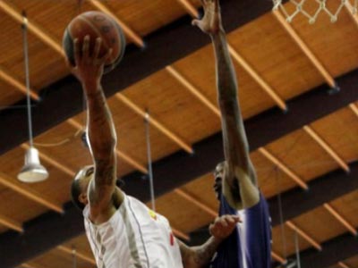 Νίκη παραμονής για τα Τρίκαλα