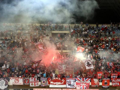 Super League: Στο «σκαμνί» τέσσερις ΠΑΕ