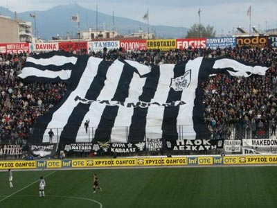 ΠΑΟΚ: «Στήριξη χωρίς παρεκτροπές»