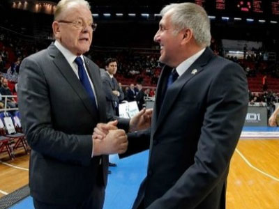 Νικητής στη μάχη των… κουμπάρων ο Ομπράντοβιτς