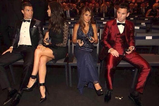 Οι δύο μεγάλοι αστέρες με τις συζύγους τους