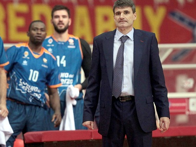 Τα… έβαλε με τη διαιτησία ο Περάσοβιτς