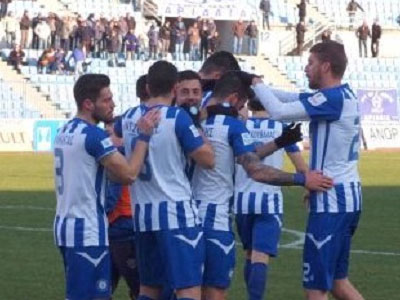 Πλησίασε στην πρόκριση για τα ημιτελικά ο Ηρακλής, 2-0 τον Πανιώνιο