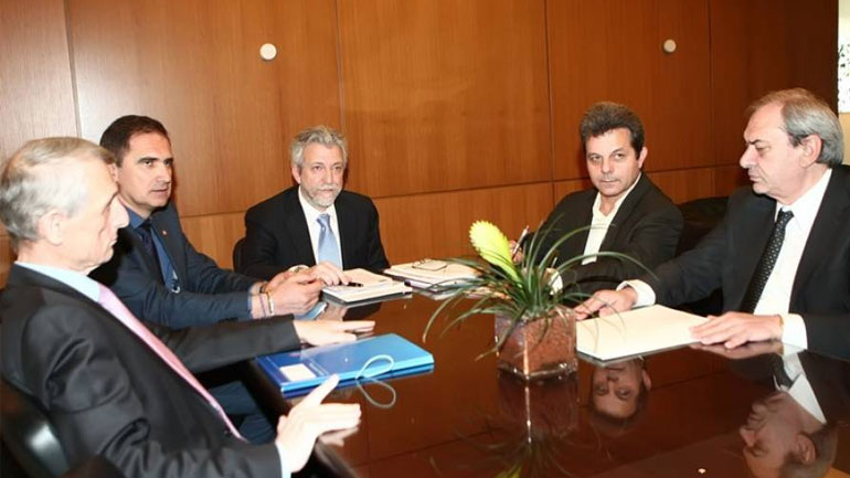 Επανέναρξη στο πρωτάθλημα της Super League – Kεκλεισμένων των θυρών όλοι οι αγώνες