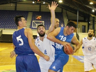 Τρίκαλα: Διεκόπη λόγω έντασης το φιλικό με την Πιτέστι