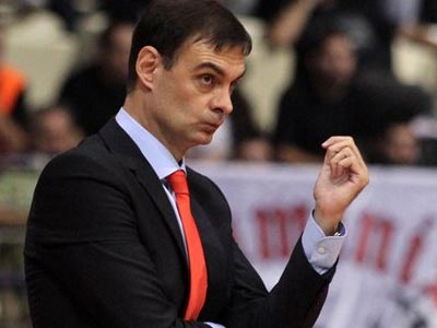 «Προβλήματα με Πρίντεζη και Περπέρογλου»