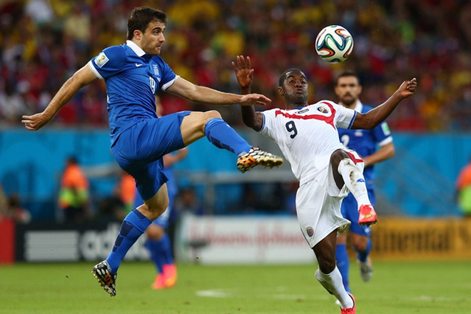 Ο Παπασταθόπουλος παλεύει με τον Κάμπελ