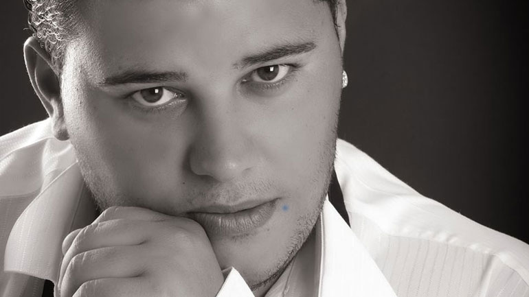 Πρωταγωνιστεί στο «Άστρα Live» ο Γιώργος Ιωάννου