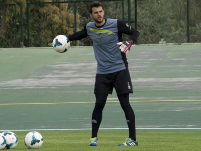 Καρνέζης: «Είναι καλό για εμάς να μην είναι στο 100% ο Φαλκάο»