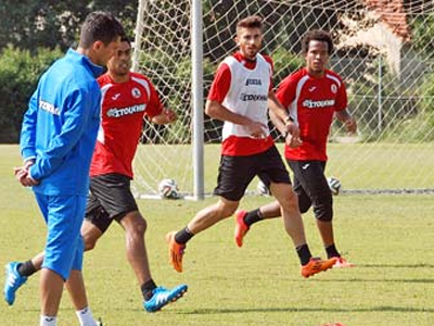 Ξάνθη: Σήκωσε τα… μανίκια ο Λουτσέσκου